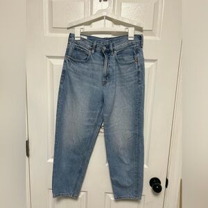 Gap Women’s Barrel Jean High Rise Size 26/2